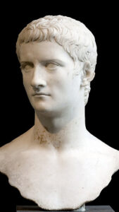 busto Caligola